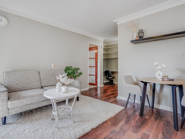 Unit 204, 36 Tenth Avenue Apartment Feature Image
