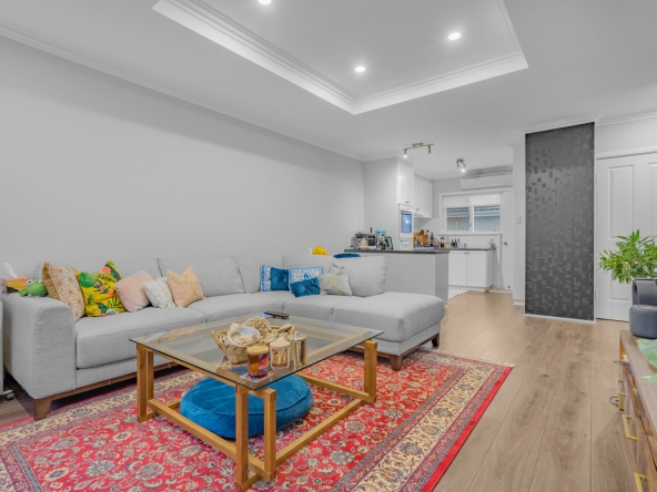Website Feature Image of 4/78 Matheson Rd, Applecross