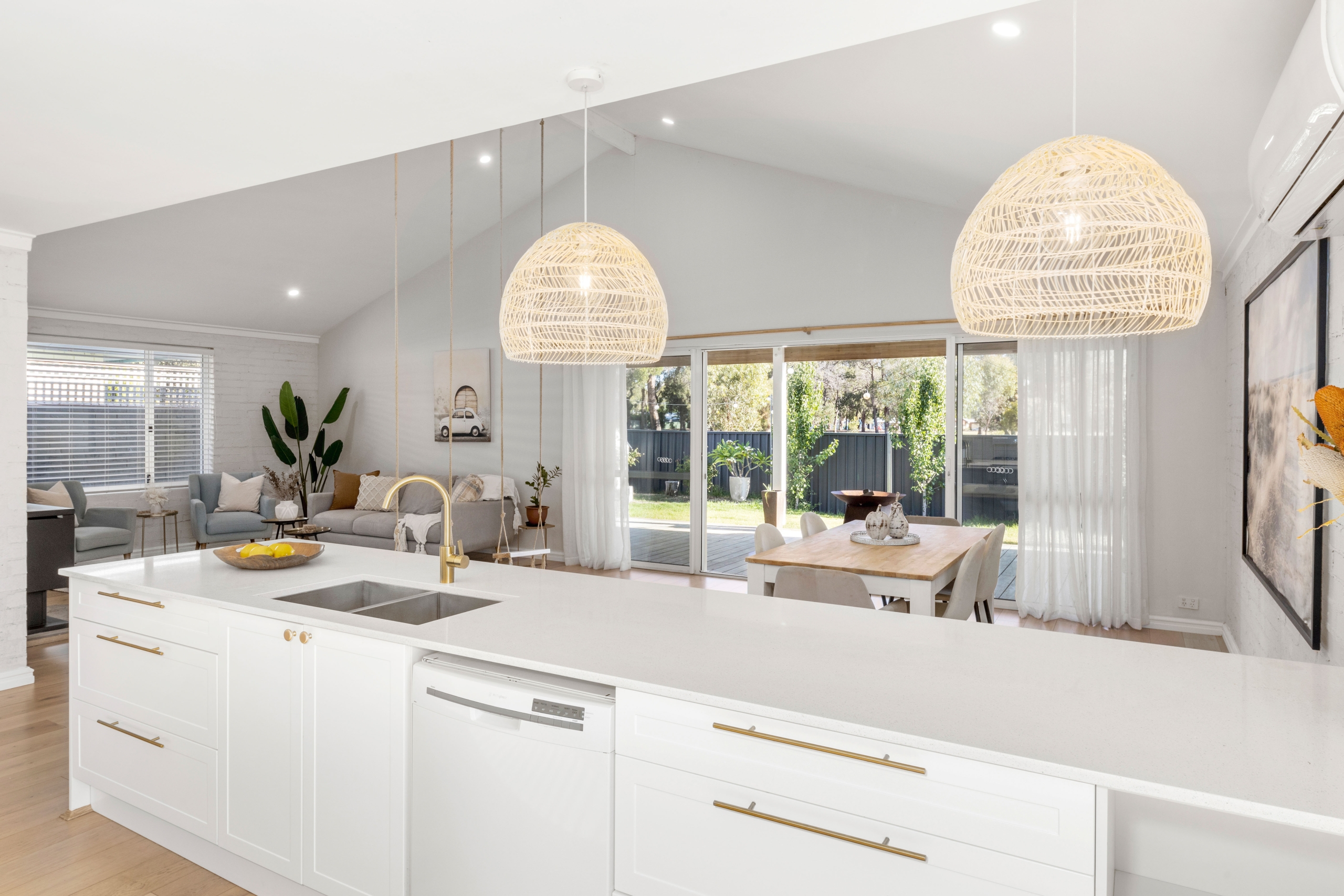 36 Eclipse Way image of living, meals and kitchen area